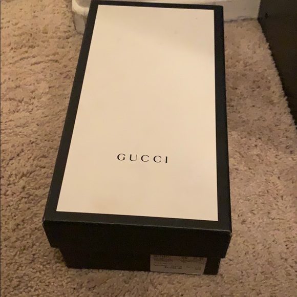 Blush pink AUTHENTIC Gucci Loafers with pearls - Picture 2 of 6